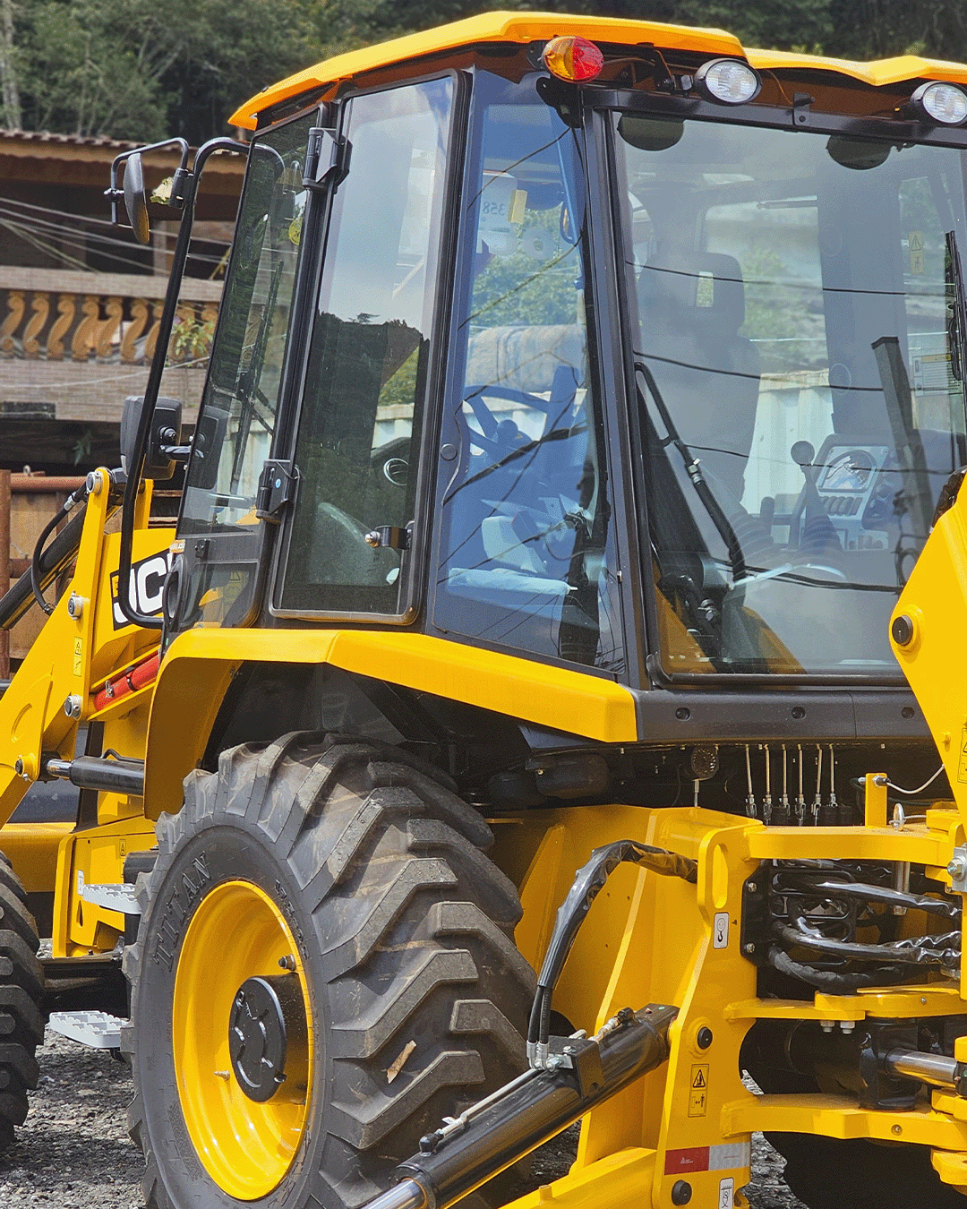 JCB.png